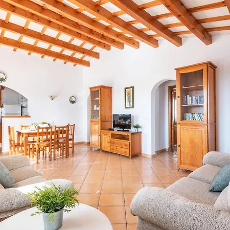 Villa Santi Ii By