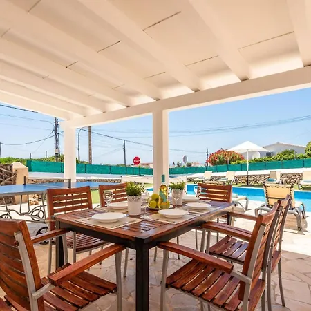 Santi Ii By Villa Cala En Porter (Menorca)