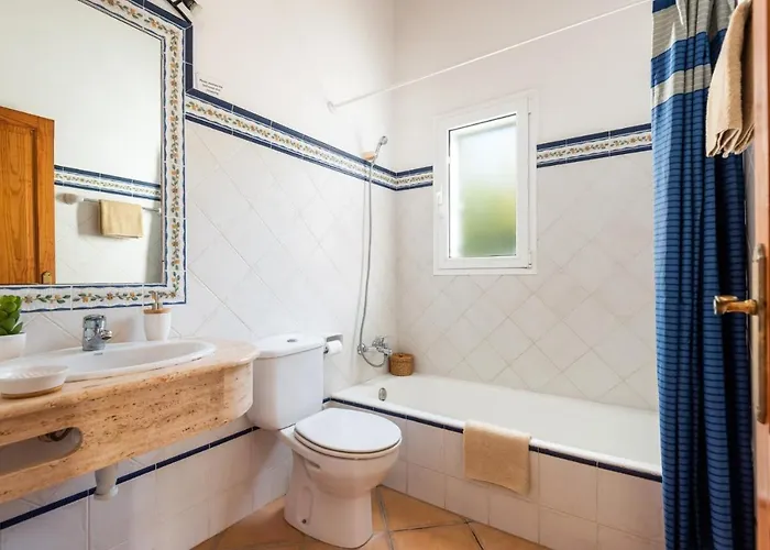 Santi Ii By וילה *